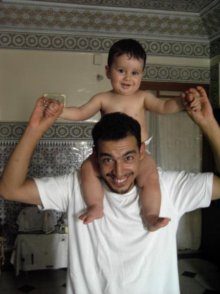 oh la la si qui sur mon dos,oui c'est amin